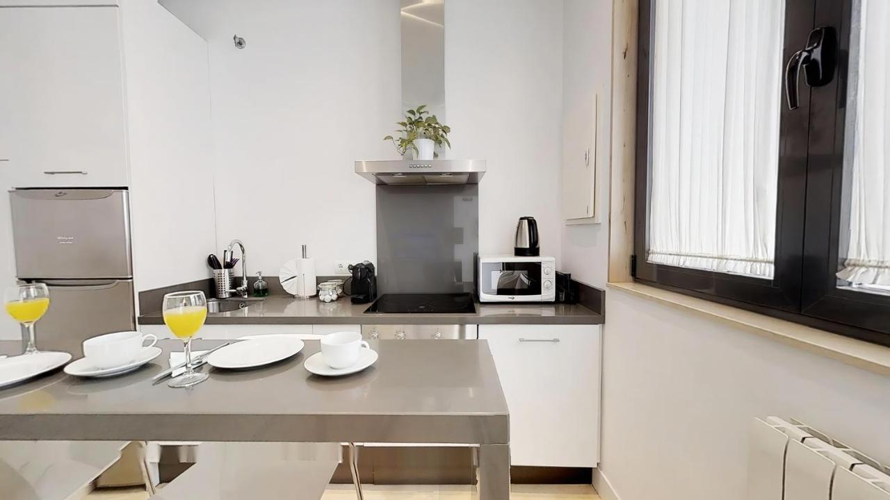Sevilla Luxury Rentals - Alcazar Екстер'єр фото