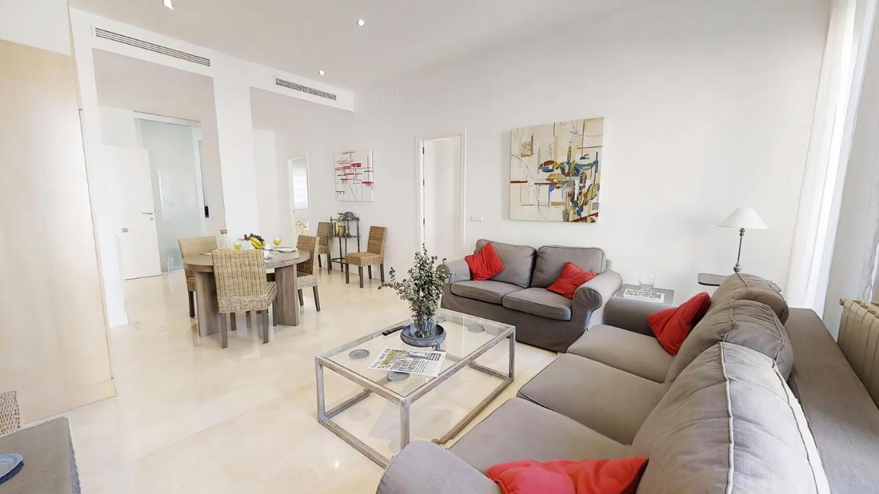 Sevilla Luxury Rentals - Alcazar Екстер'єр фото