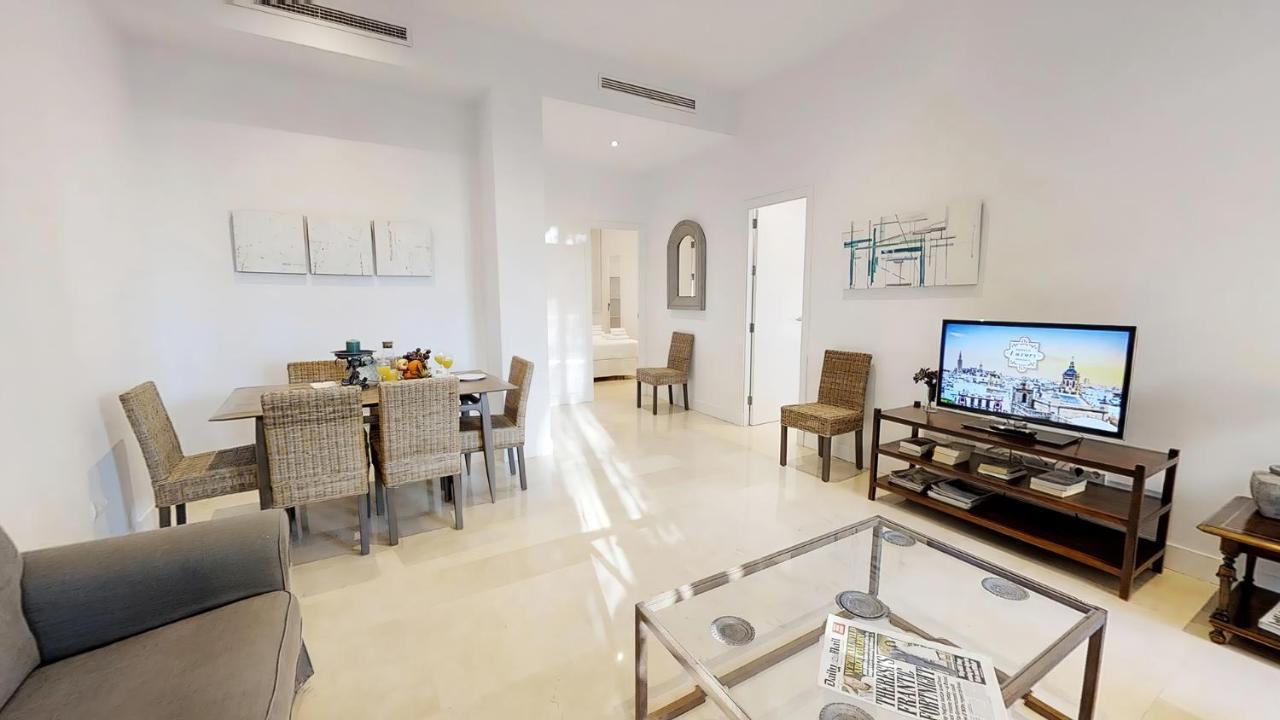 Sevilla Luxury Rentals - Alcazar Екстер'єр фото
